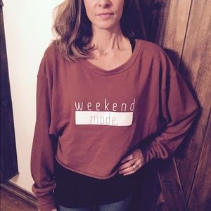 ⭐️CLOSEOUT⭐️Weekend Mode Crop Graphic Sweatshirt